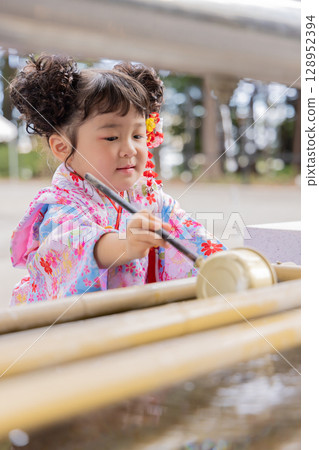 七五山參觀、洗手、七五山、chozuya 128952394