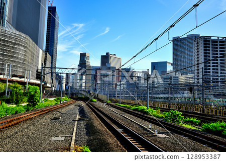 A view of Tamachi from the new Yamanote Line Takanawa Gateway Station 128953387
