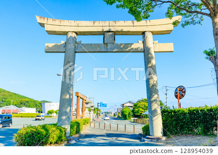 Summer at Munakata Taisha Shrine, Hetsumiya, Munakata City, Fukuoka Prefecture 128954039
