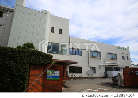 東部社區中心 128954104