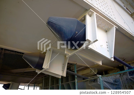 Impact-prevention dampers for Gyotoku Bridge in Chiba Prefecture 128954507