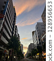 Shinjuku building at dusk in summer 128956653