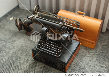 A Vintage Typewriter enhances any creative workspace, perfect for your art and design collection 128956782