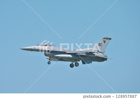 Japan-US fighter jet joint training 128957887