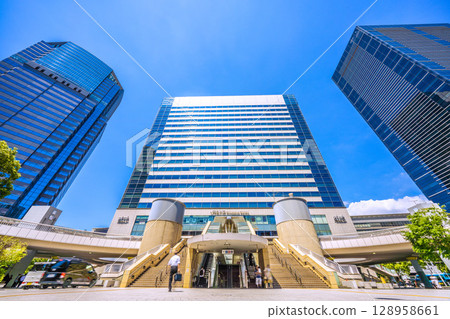 Tokyo cityscape in Japan, overlooking Shinagawa Station and office buildings, July 26th Tokyo cityscape in Japan, overlooking Shinagawa Station and office buildings, July 26th 128958661