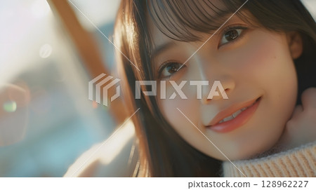一位整潔漂亮女人的肖像 128962227