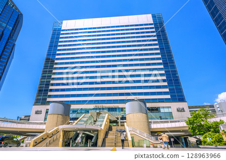 Tokyo cityscape in Japan, overlooking Shinagawa Station and office buildings, July 26th Tokyo cityscape in Japan, overlooking Shinagawa Station and office buildings, July 26th 128963966