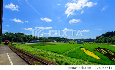 秋田內陸線稻田藝術 繩文遺址站 繩文緒方站 128965615