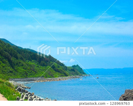 諾托半島海 128969763