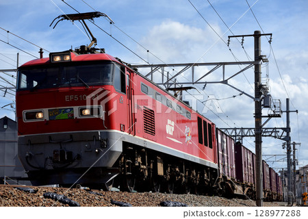 EF510-21 container freight train running on the Tokaido Line EF510-21 container freight train running on the Tokaido Line 128977288