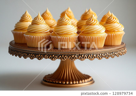 cake, pastry, candy 128979734