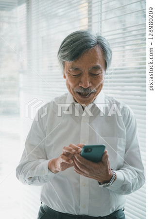 senior, smartphone, sumaho 128980209