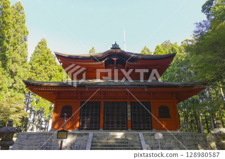 Hieizan Kaidan-in Temple stands in silence 128980587