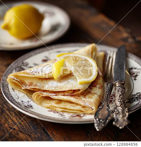 優雅的法式檸檬薄餅 優雅的法式檸檬薄餅 128984856