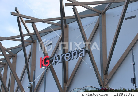 大相撲錦標賽期間的晚上 IG Arena 128985383