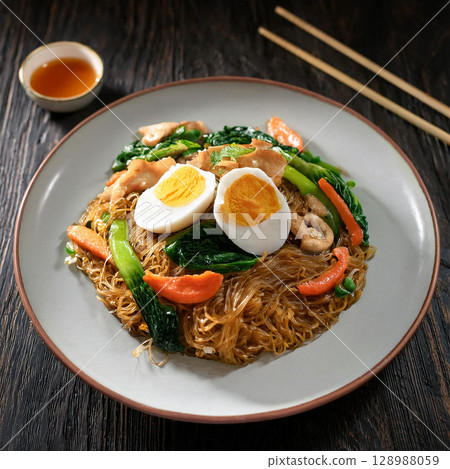Delicious Stir Fried Bee Hoon Delight 128988059