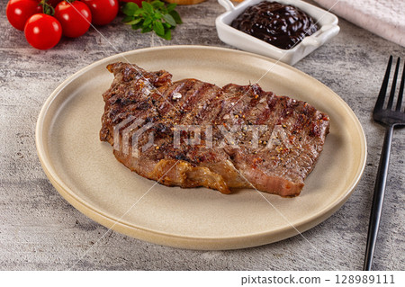 Grilled rib eye beef steak Grilled rib eye beef steak 128989111