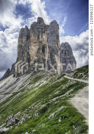 Hiking trails to Tre Cime di Lavaredo mountains, Dolomites, Italy Hiking trails to Tre Cime di Lavaredo mountains, Dolomites, Italy 128996127