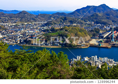 [廣島縣]從千光寺公園看到的尾道街景 128996244