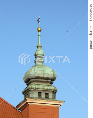 Royal Castle in Warsaw Poland a clock tower Royal Castle in Warsaw Poland a clock tower 128996939