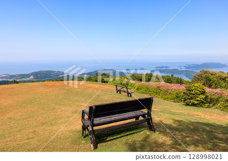 Asakuma Peak: A hill from which you can see the entire Ise Bay Asakuma Peak: A hill from which you can see the entire Ise Bay 128998021