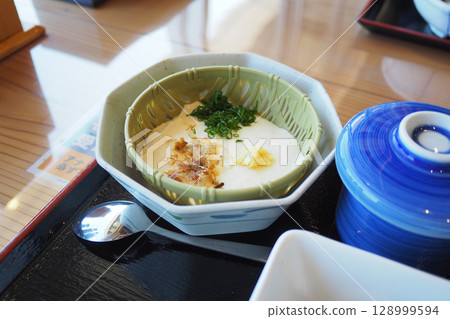 Homemade strained tofu Homemade strained tofu 128999594