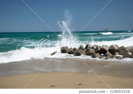 Tottori ken Hakurei coast 129001038