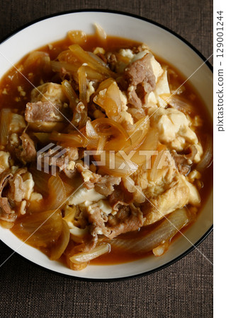 meat and tofu 129001244