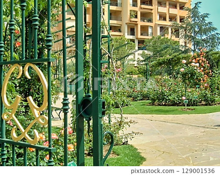 Monaco 2 129001536