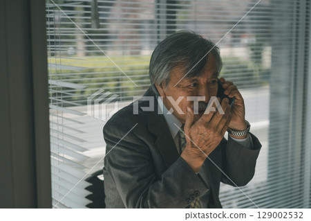 前輩 手機 男人 129002532