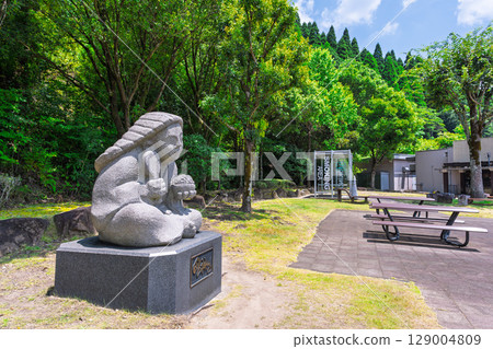 公園週邊的風景、高速公路休息站的風景(九州自動車道蝦野停車場) 公園週邊的風景、高速公路休息站的風景(九州自動車道蝦野停車場) 129004809