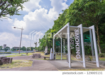 吸菸區、公園景觀、高速公路休息處景觀（九州高速公路、蝦野停車場） 129005131