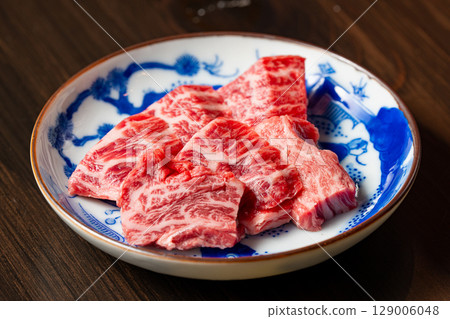 Grilled meat red meat 129006048