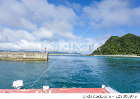 從阿嘉島阿嘉港出發的高速渡輪 129006979