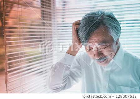senior, senior adult, senior citizen 129007612
