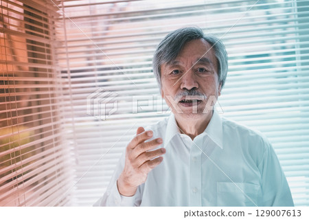 銀髮族 老人 年老 129007613