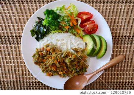 Keema curry one plate 129010759