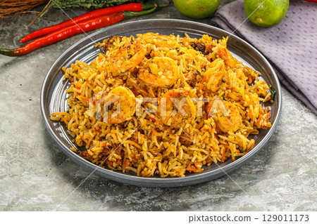 Indian cuisine - Biryani rice with prawn 129011173