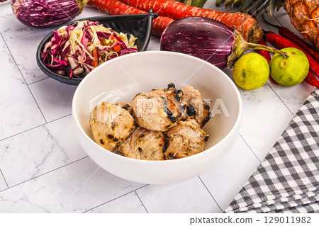 Afgani chicken kebab with white marinade 129011982