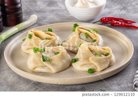 Uzbek cuisine - staffed Manti with meat Uzbek cuisine - staffed Manti with meat 129012110
