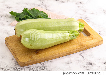 Raw frsh ripe zucchini vegetable 129012219