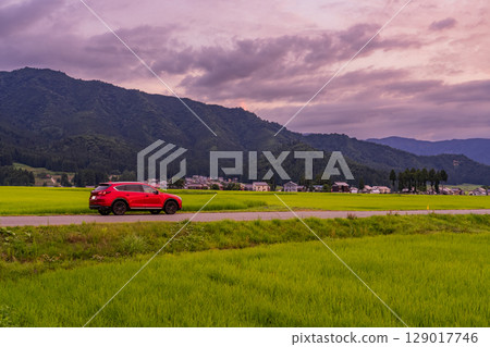 <<Niigata Prefecture>> Summer rural landscape at dusk - Uonuma land 129017746