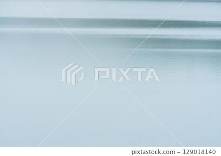 雨季早晨:霧氣瀰漫的水面04 雨季早晨:霧氣瀰漫的水面04 129018140