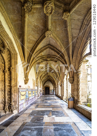 Colonnade of cloister of Sant 129018440