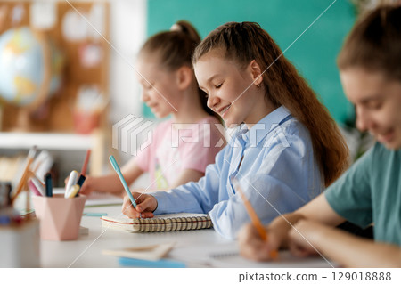 Children are learning in the class 129018888