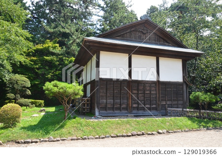 賴木番所、二之丸東門（弘前城、弘前公園/青森郡弘前市） 129019366