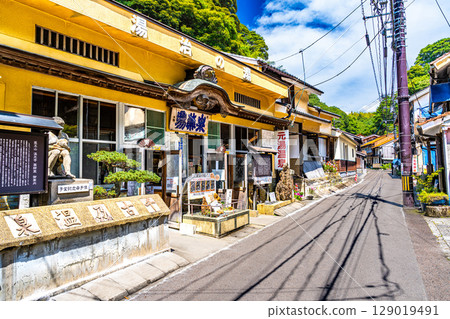 【世界遺產 石見銀山遺址及其文化景觀】【重要傳統建築】島根縣大田市湯之津元湯溫泉街1 129019491