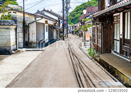 【世界遺產 石見銀山遺址及其文化景觀】【國家重要傳統建築】島根縣大田市湯之津:初夏溫泉街風景7 【世界遺產 石見銀山遺址及其文化景觀】【國家重要傳統建築】島根縣大田市湯之津:初夏溫泉街風景7 129019502