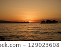 Evening view of Lake Shinji and Yomegashima Island 129023608