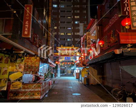 Night's Chinatown 129026017